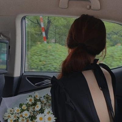 拜托，都要死了，谁还惯着你